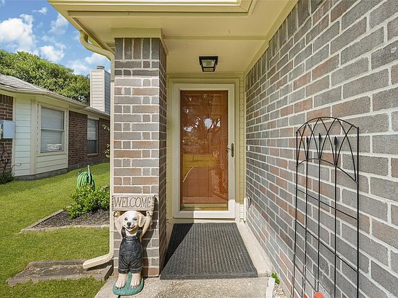 3rd image of 18210 Westlock St