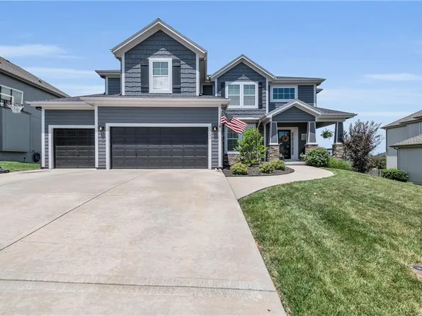 23406 W 52nd Ter, Shawnee, KS 66226