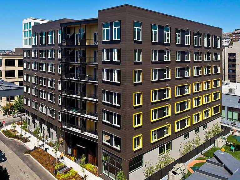Exterior SLU 2