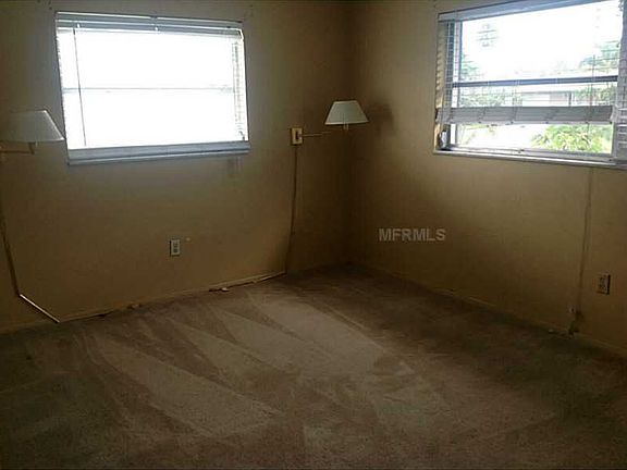 4th image of 13814 Montego Dr