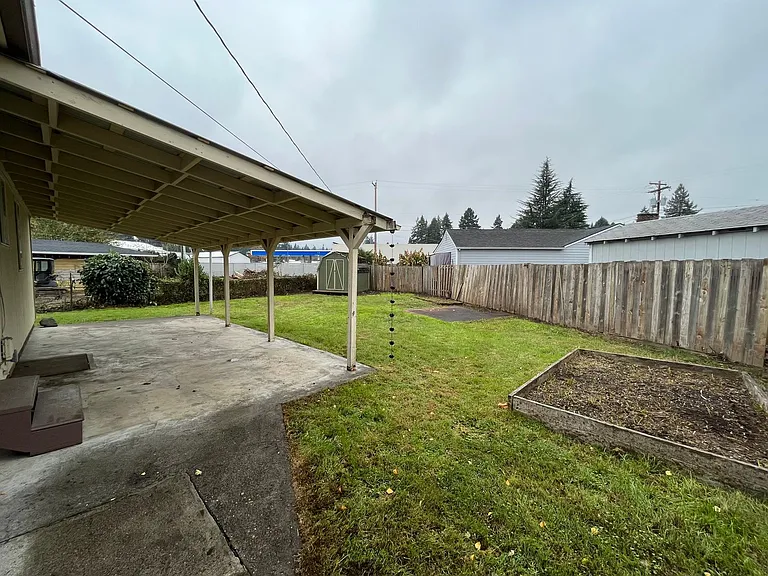 1650 Manor Dr — Photo 25