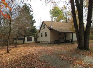 16 Mattawan Trl, Albrightsville, PA 18210