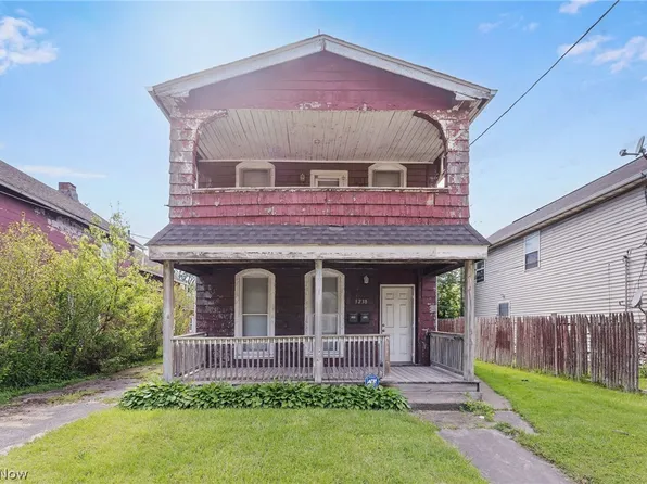3238-3240 E 49th St, Cleveland, OH 44127
