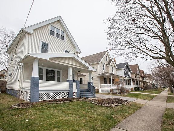 3rd image of 1503 Orchard Grove Ave