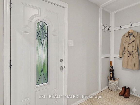 3rd image of 1661 Heron Rd #3