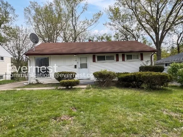7826 Blandford Dr, Saint Louis, MO 63121