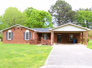 1129 Mason Dr NW, Hartselle, AL 35640