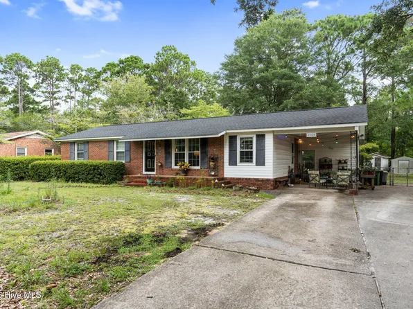 5405 Autumn Dr, Wilmington, NC 28409