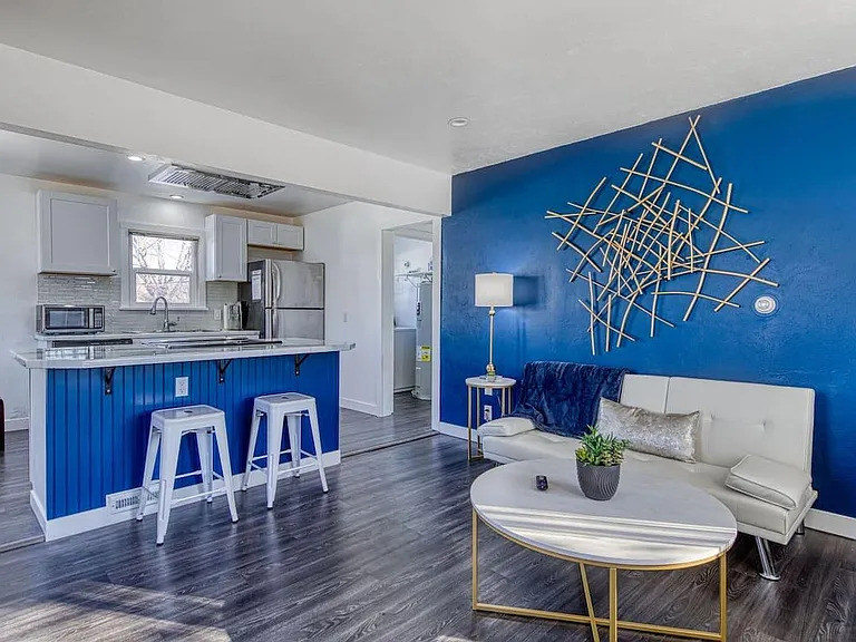 1620 W Boise Ave — Photo 1