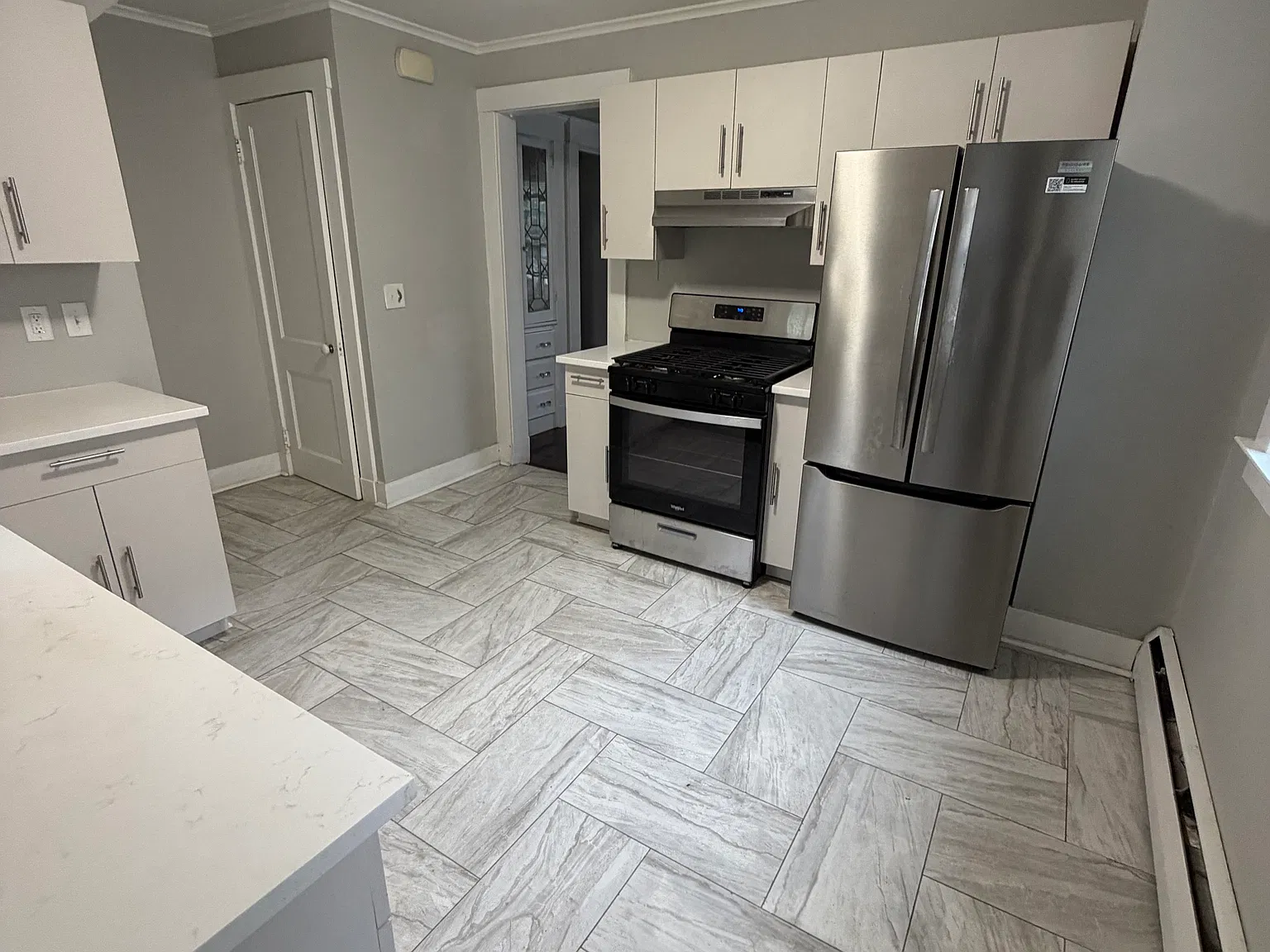 3 bed, 1.5 bath, 1440 sqft, $3,250 — Photo 4