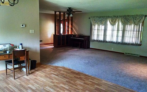 3rd image of 202 Burke Ave
