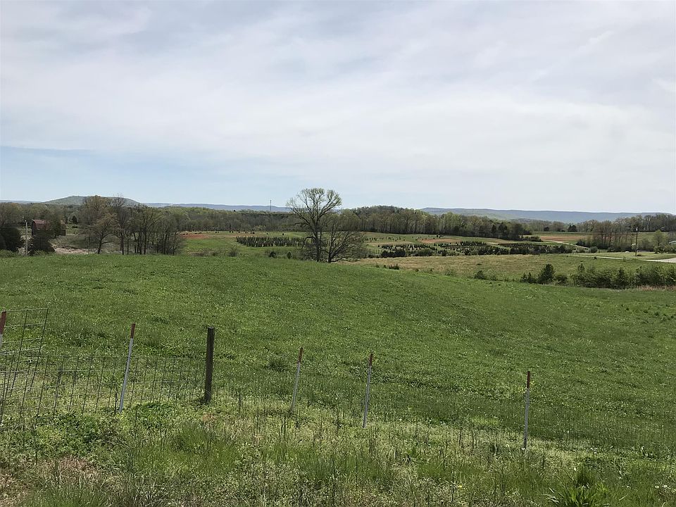2nd image of 1285 Rayburn Walling Rd