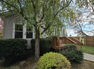 376 S Main St, Concord, NH 03301