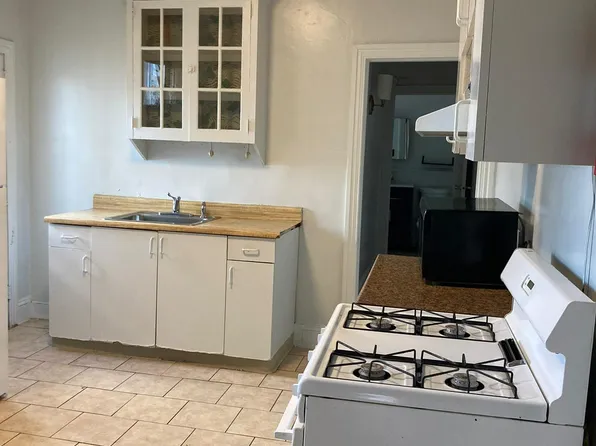 1130 W 4th St #2, Wilmington, DE 19805