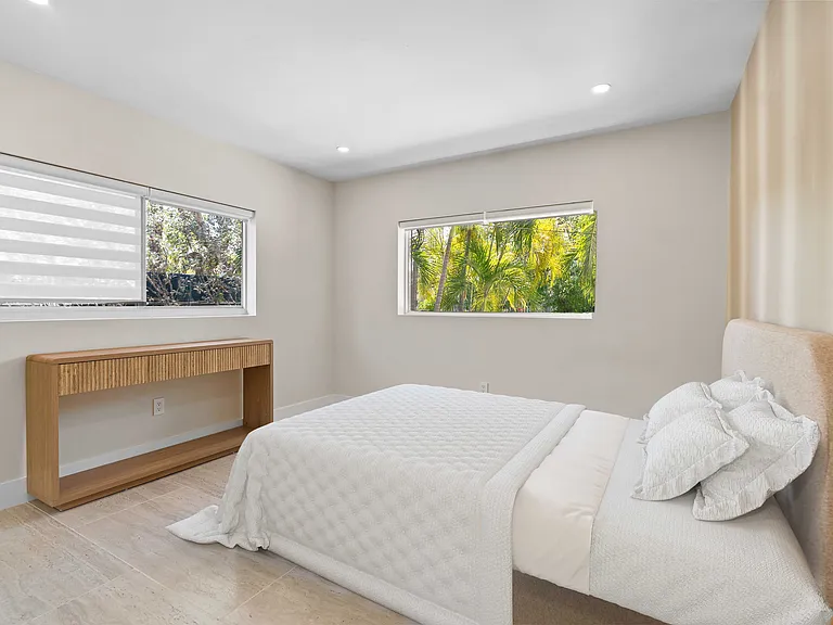 1345 SW 14th Ave — Photo 27