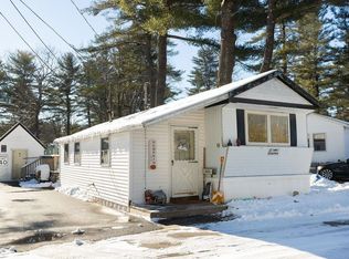 19 Periwinkle Dr, Rochester, NH 03868