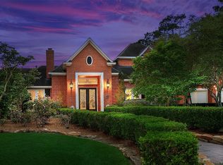 11 Shoreline Point Dr, Spring, TX 77381