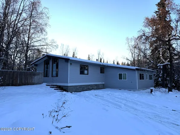 5710 Whispering Spruce Dr, Anchorage, AK 99516