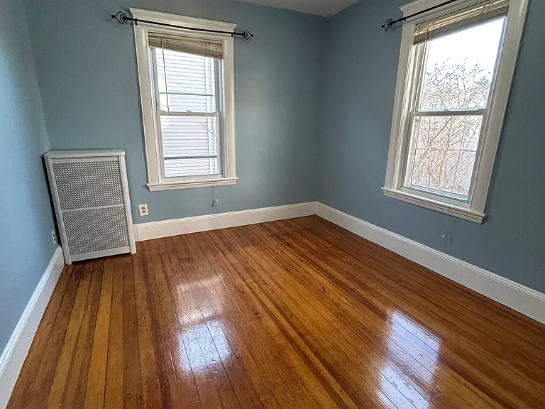 19 Oakland St #17 — Photo 15