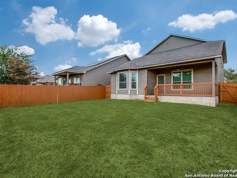 15136 Pandion Dr — Photo 23