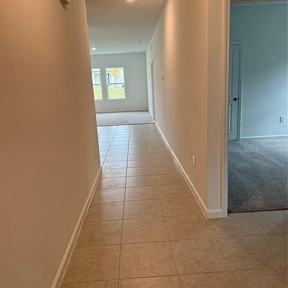 2210 Raven Ridge Rd — Photo 2