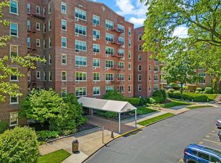 23-55 Bell Blvd APT 3H, Bayside, NY 11360