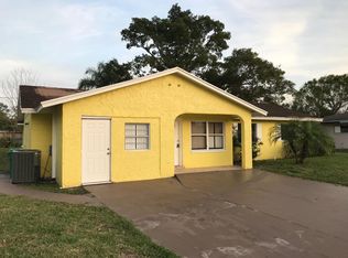 110 Essex Dr, Fort Pierce, FL 34946