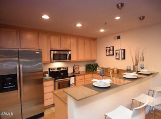 4704 E Paradise Village Pkwy N APT 302, Phoenix, AZ 85032