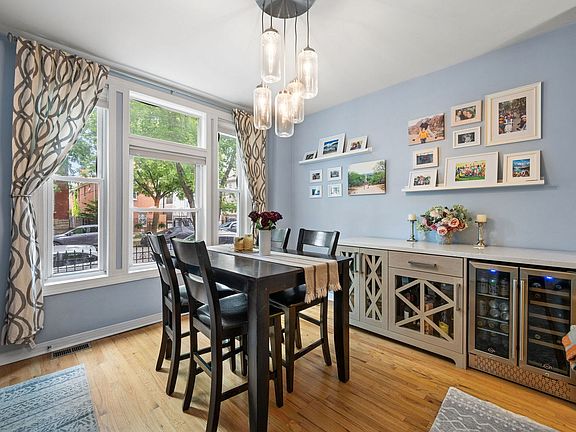3rd image of 2621 W Haddon Ave