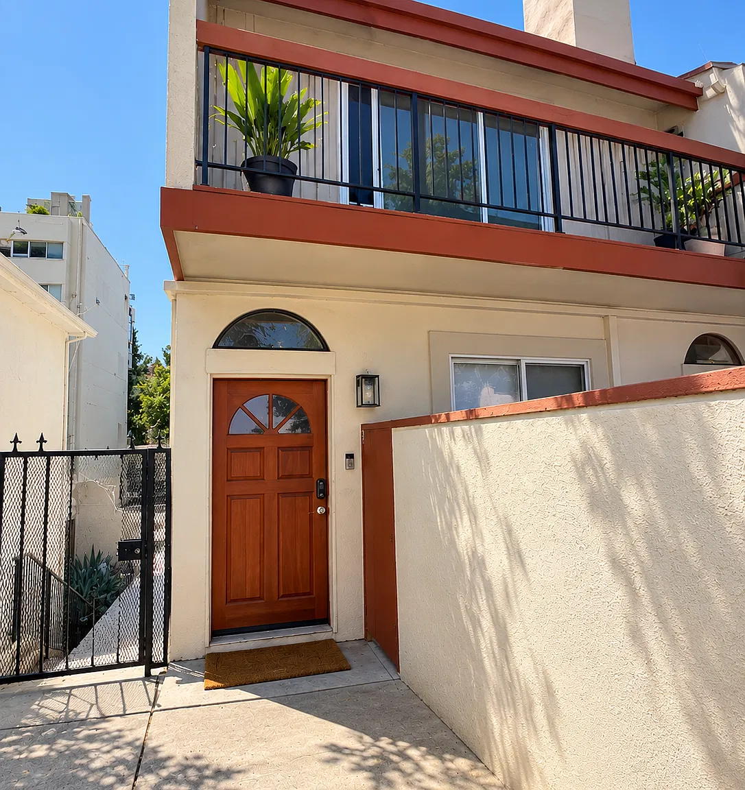 2 bed, 1600 sqft, $3,800 — Photo 2