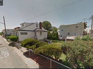 19 Gain Ct, Brooklyn, NY 11229