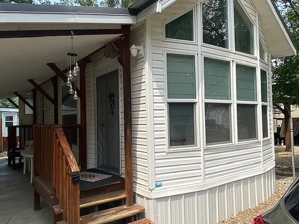 514 N Sawyer St #C34, Cascade, ID 83611