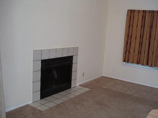 3rd image of 6740 HICKORY SPRING DR