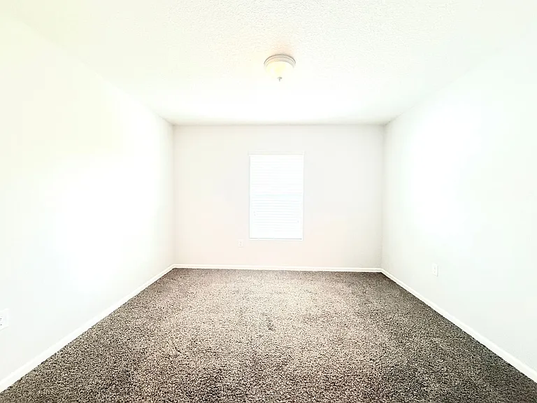 12306 Crossfield Dr — Photo 22