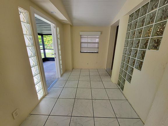 5th image of 2074 NE East 174th St