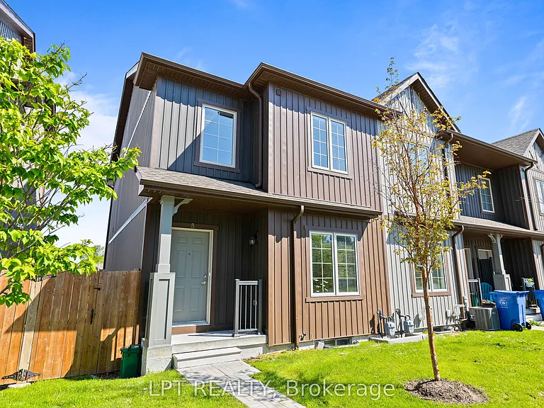 110 Grew Blvd #Townhouse 05 — Photo 29