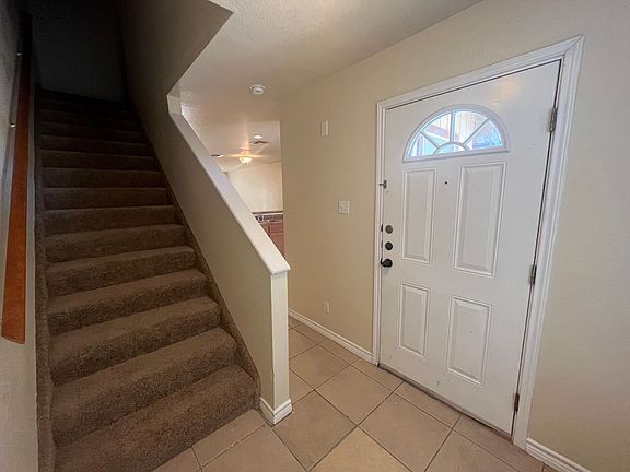 3rd image of 4602 Swann Ln