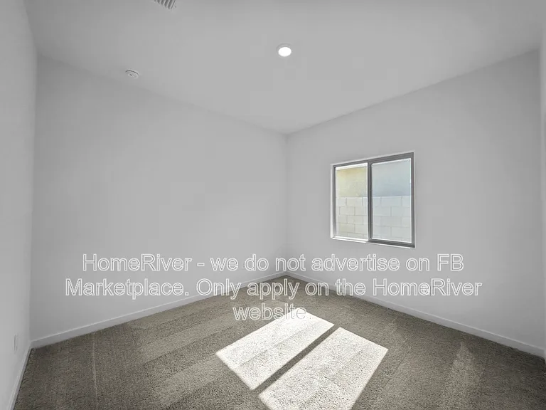1116 W West Virginia Ave — Photo 10