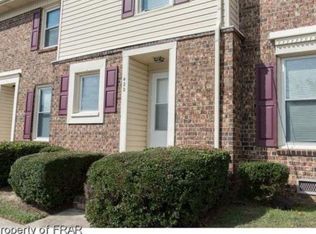422 Kirkcaldy Ct #422, Fayetteville, NC 28314