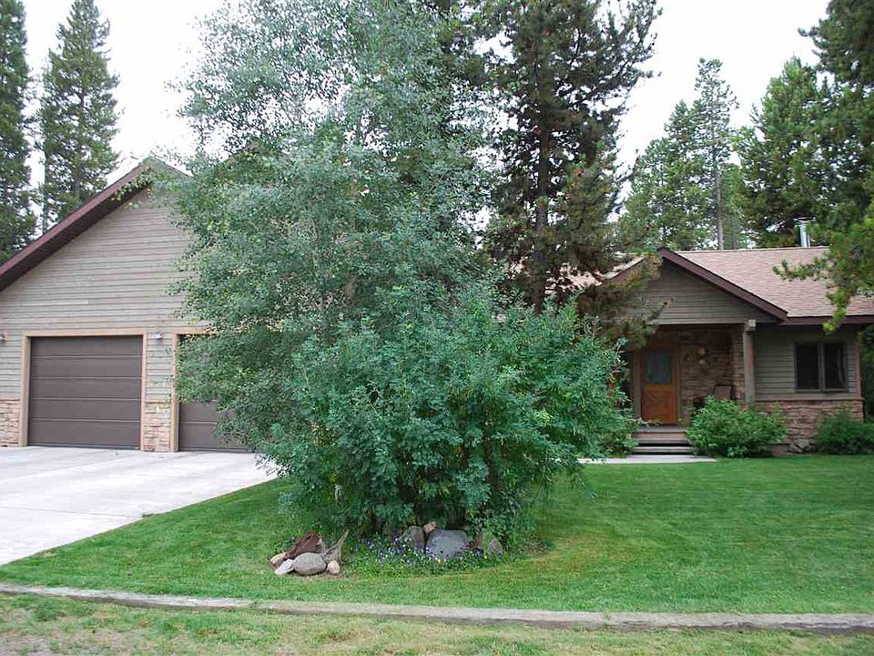 1st image of 536 Grayling Ave