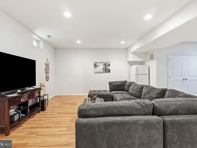 14432 Woodwill Ln — Photo 37