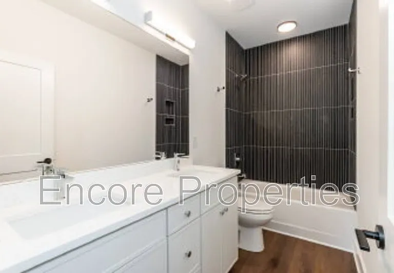 1406 Gearwood Ave #B — Photo 16