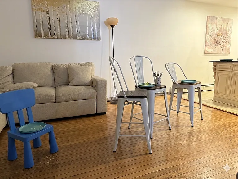616 Bensel Dr — Photo 3
