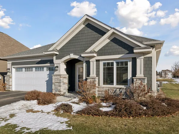 7789 Vincent Dr, Victoria, MN 55386