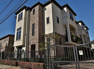 5830 Darling St, Houston, TX 77007