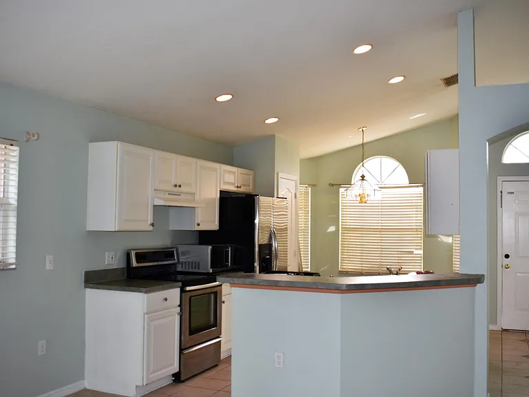 3025 Catherine Wheel Ct — Photo 2