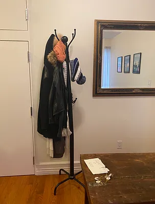 Rented by Geraldine Capasso, LREB | media 8