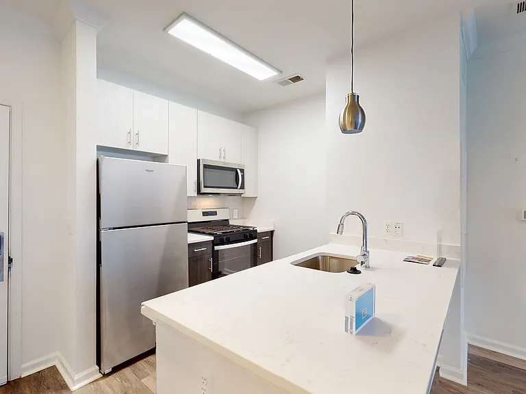 Sullivan Place — Photo 103