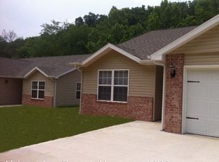 108 Booker Rd APT A, Waynesville, MO 65583