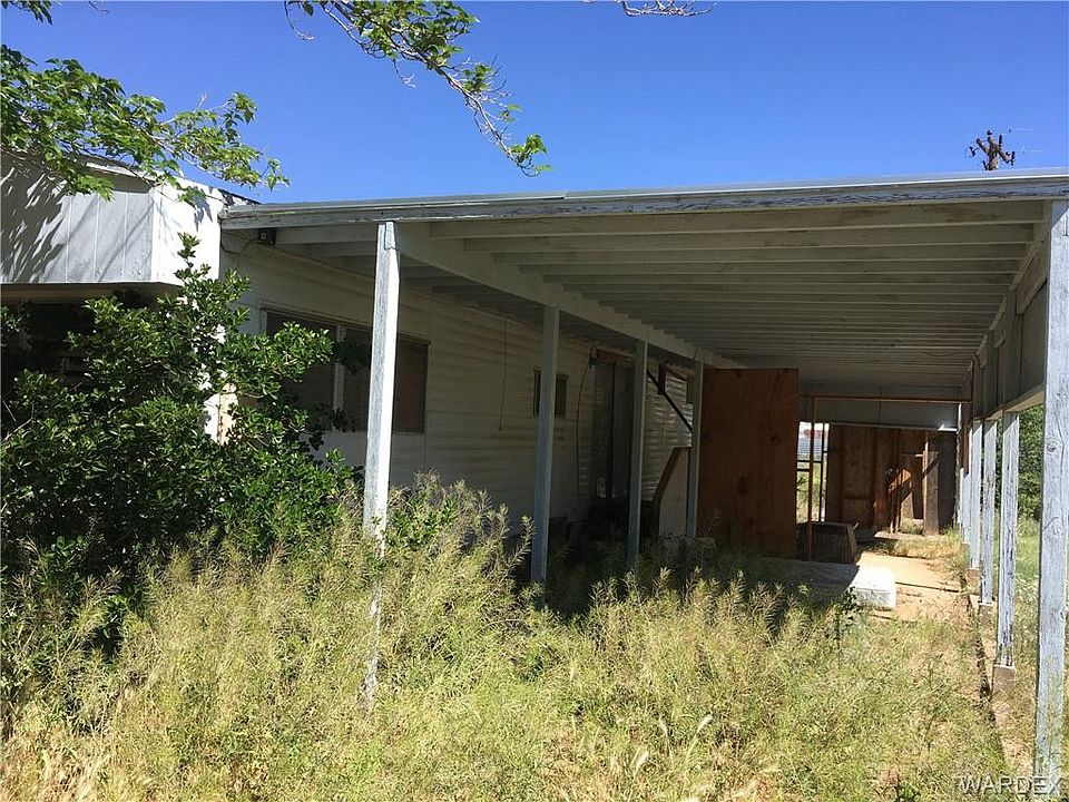 2nd image of 3935 E Hearne Ave